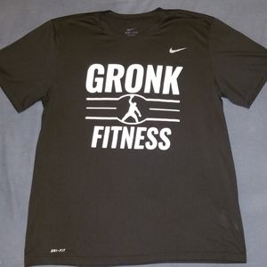 Rare Nike Rob Gronkowski "Gronk" Fitness Dri Fit T